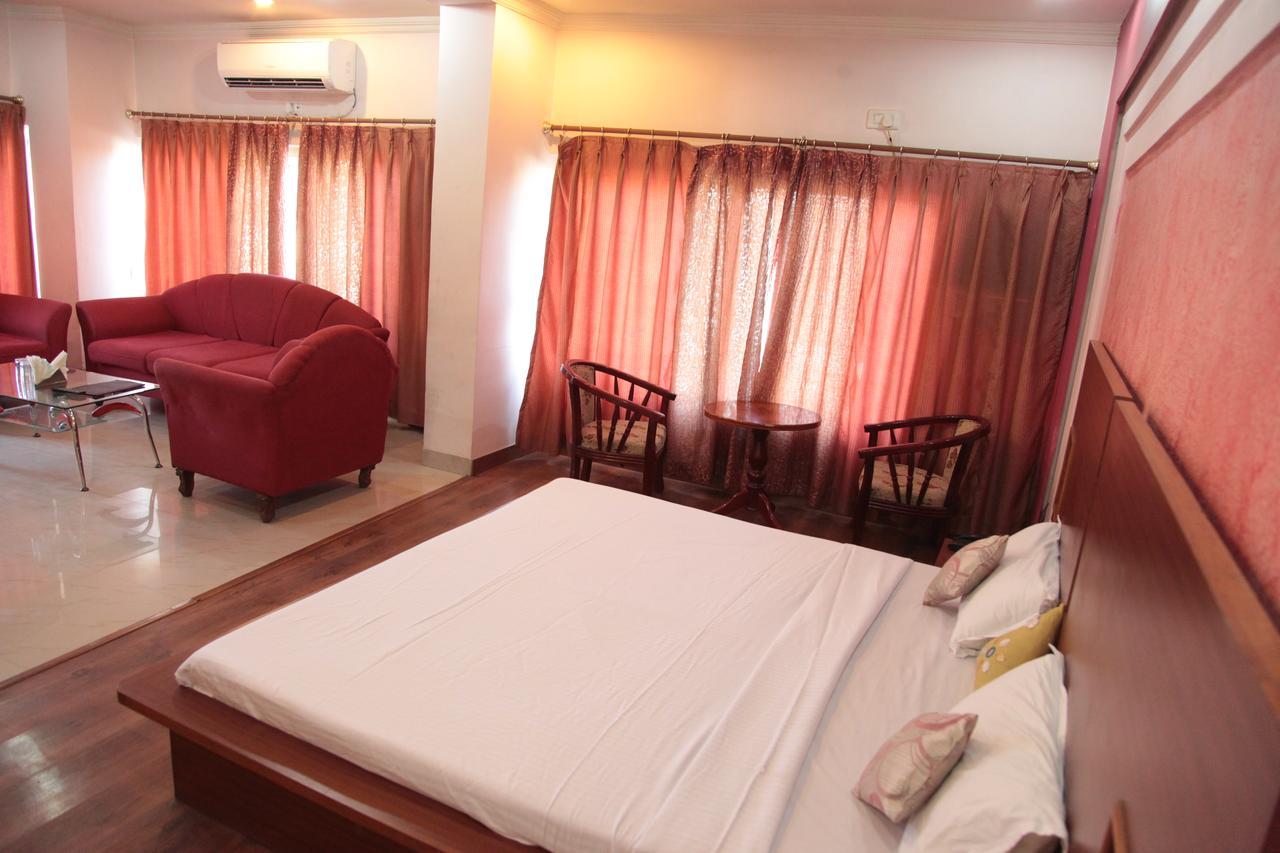 Hotel Sobhraj Аджмер Экстерьер фото